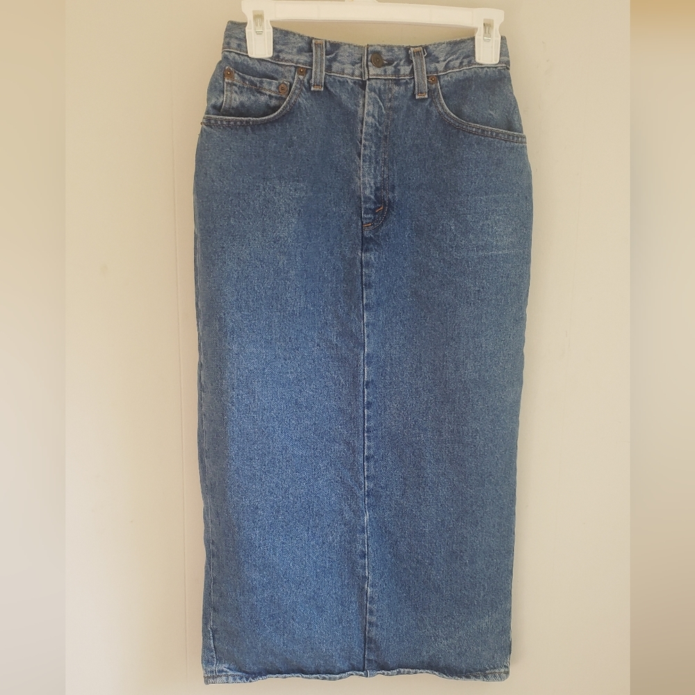 LEVI women's canvas skirt, used